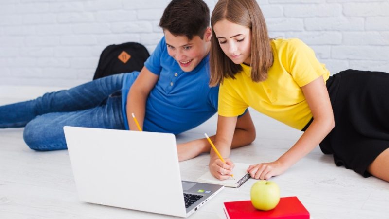 10 Best Websites for Students to Study – 2023